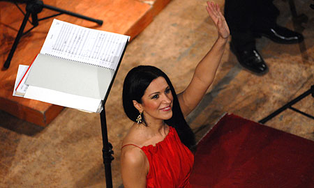 ANGELA GHEORGHIU Angela17