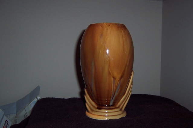 The Very Early Crown Lynn Vase Shape 32 3211