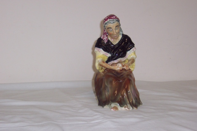 Figurines From the Cabinets of Manos.. Fortune Teller, Young Girl Manos_32