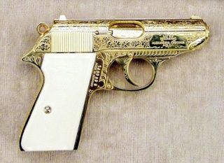 The gold handguns Gold2011