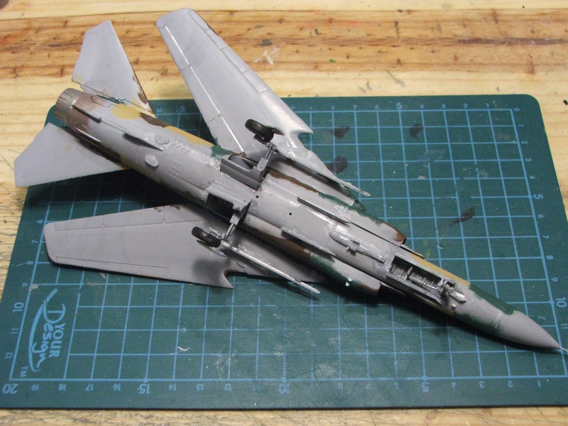 [Zvezda] MIG23 Flogger MLD  1/72 Mig23-15