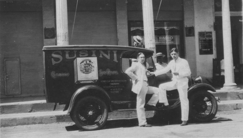 cubanas - FOTOS DE CUBA ! SOLAMENTES DE ANTES DEL 1958 !!!! - Página 11 Cigarr10