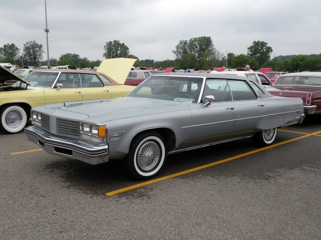 2009 Oldsmobile Homecoming Photos (lots of photos, be warned) 4-310