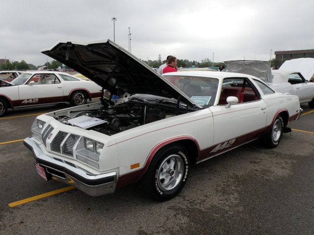 2009 Oldsmobile Homecoming Photos (lots of photos, be warned) 910