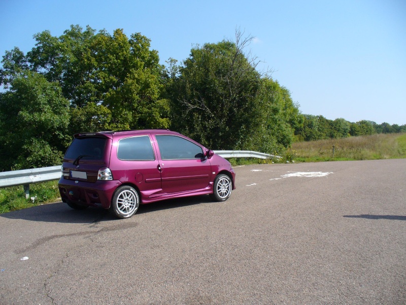 Vends Twingo 1 Phase 2 équipée 4200 euros (VENDU) 411