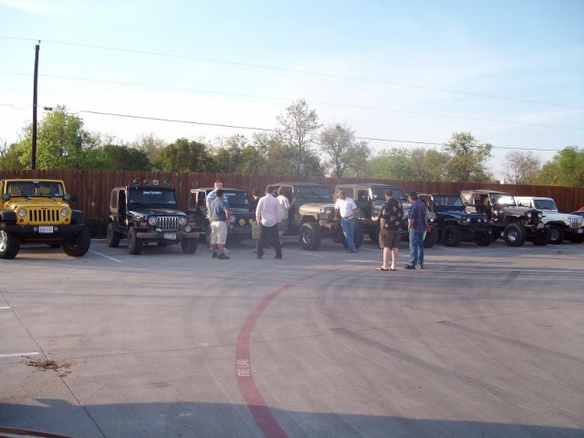 Hooters Jeep Night - Waco Hooter10