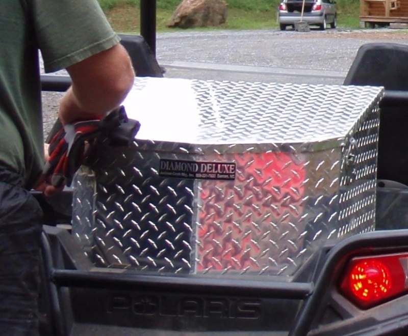 RZR Diamond Plate Box Box10