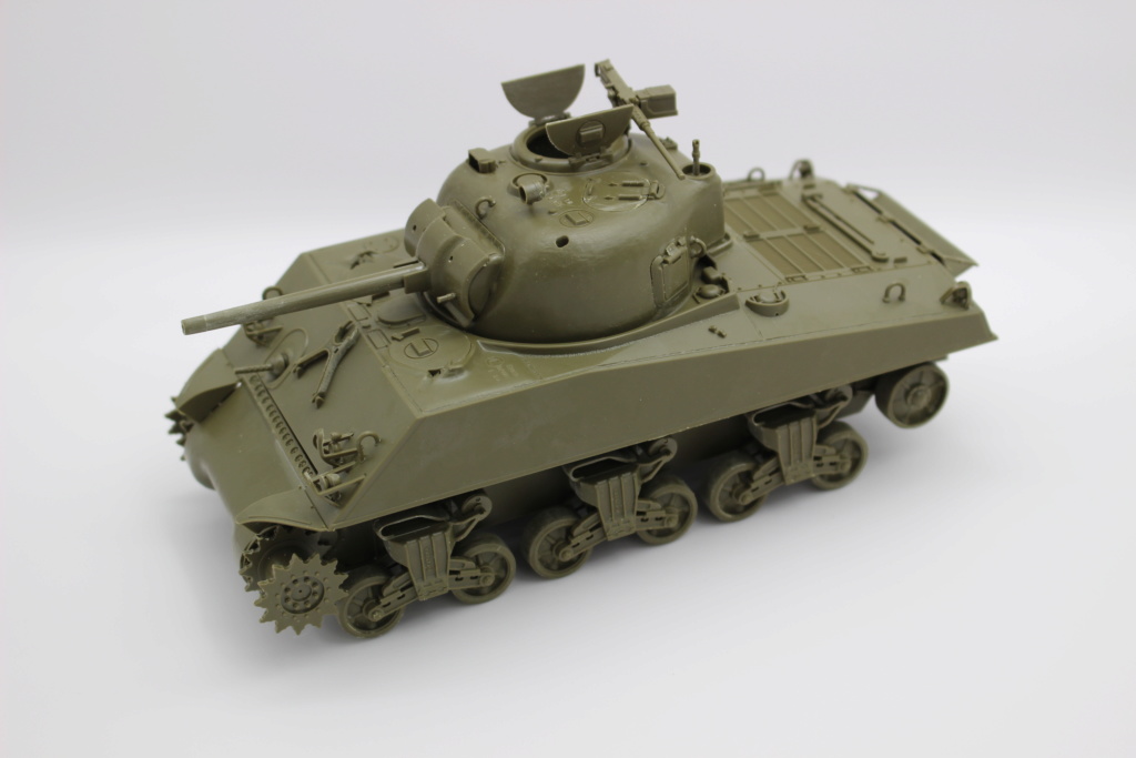 sherman m4a3 1/35 Img_8230