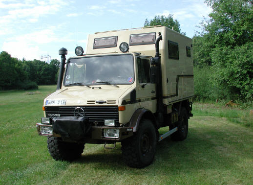 Mon 1300L camping-car Unimog13