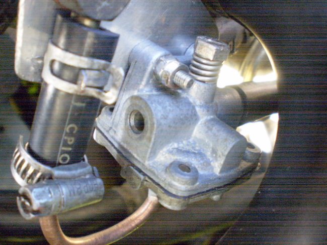 R25 Turbo D Robinet pression de turbo_Fabrication maison Pb210011