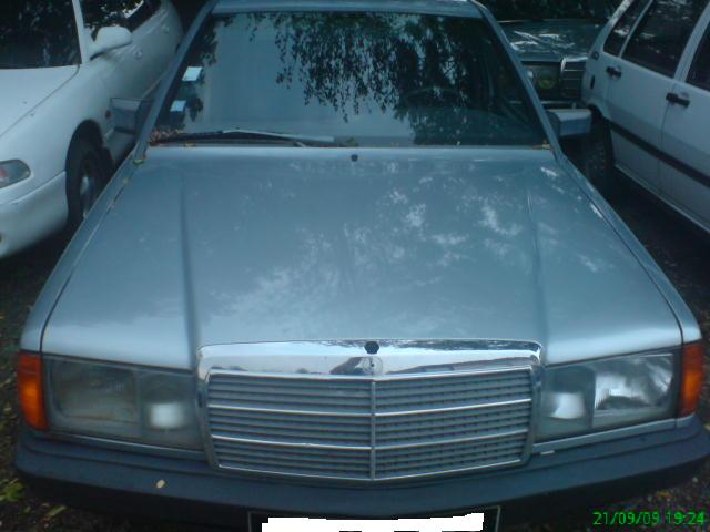 mercedes 190 boite auto 500€ Dsc00711