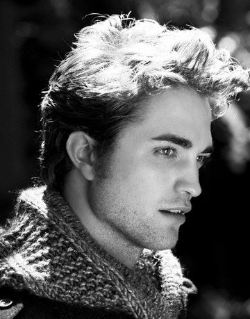 Robert Pattinson - Edward Cullen 4571_810