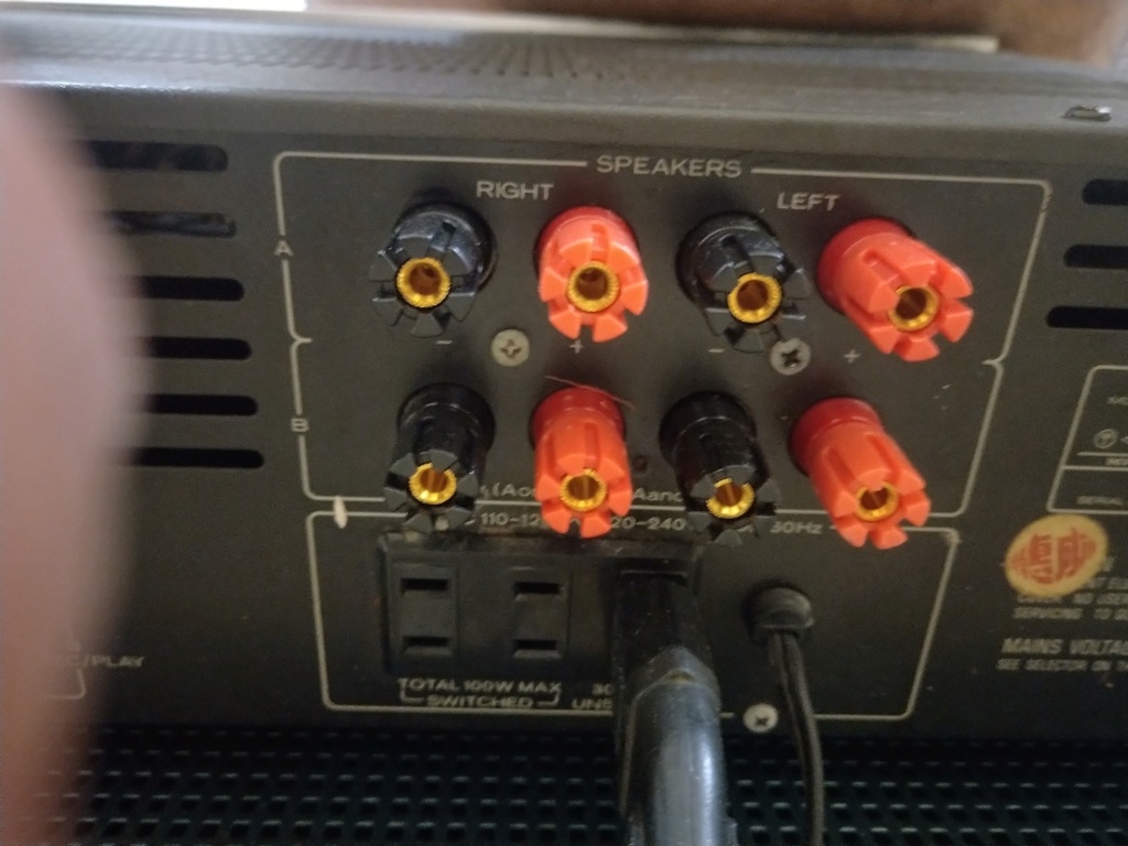 Kenwood KA-405 Stereo Integrated Amplifier ( Used ) 610