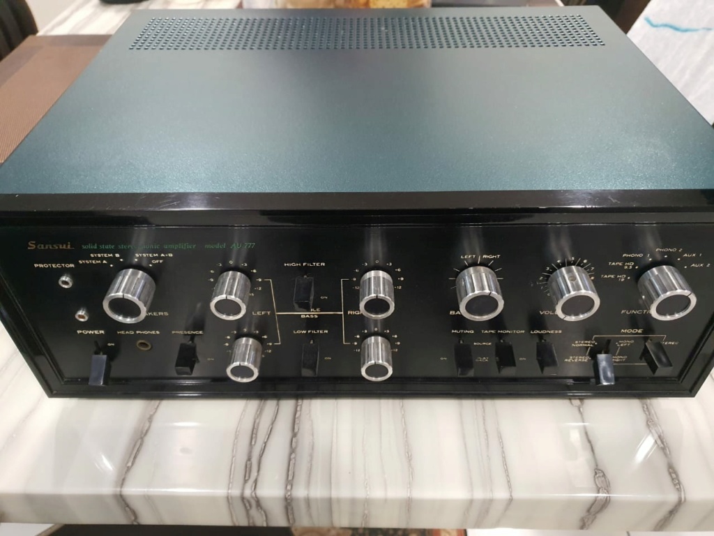 Sansui AU - 777 solid state stereophonic amplifier (Used) Front110