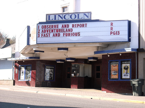 Lincoln Theatre (Kino) 34757710