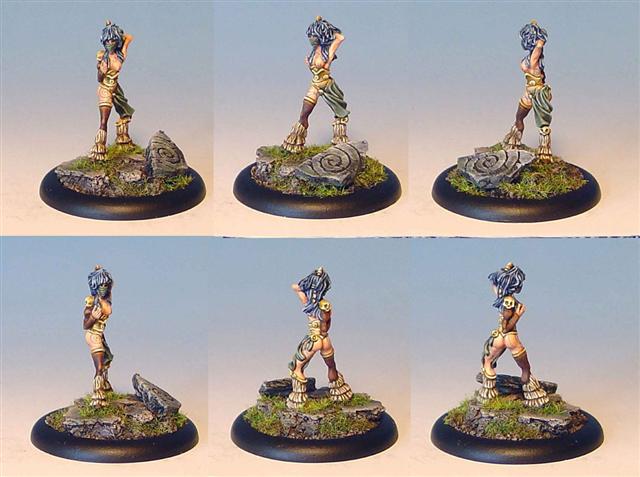 FEMALE MINIATURES  Amazon10