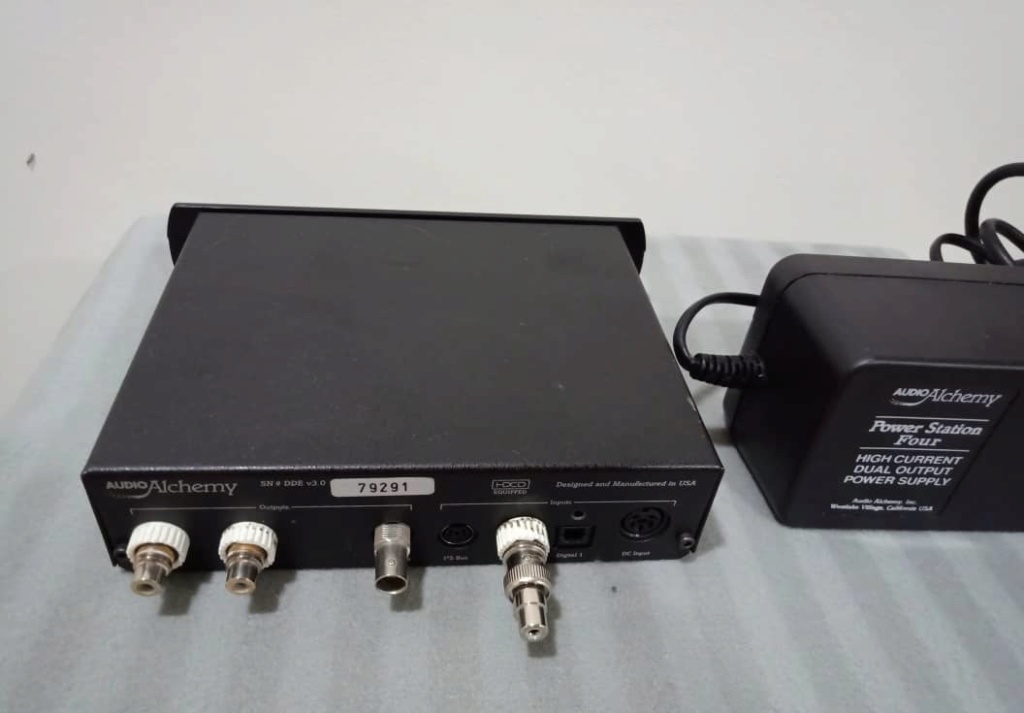 Audio Alchemy DDE v3.0 HDCD DAC with Power Station 4 A315