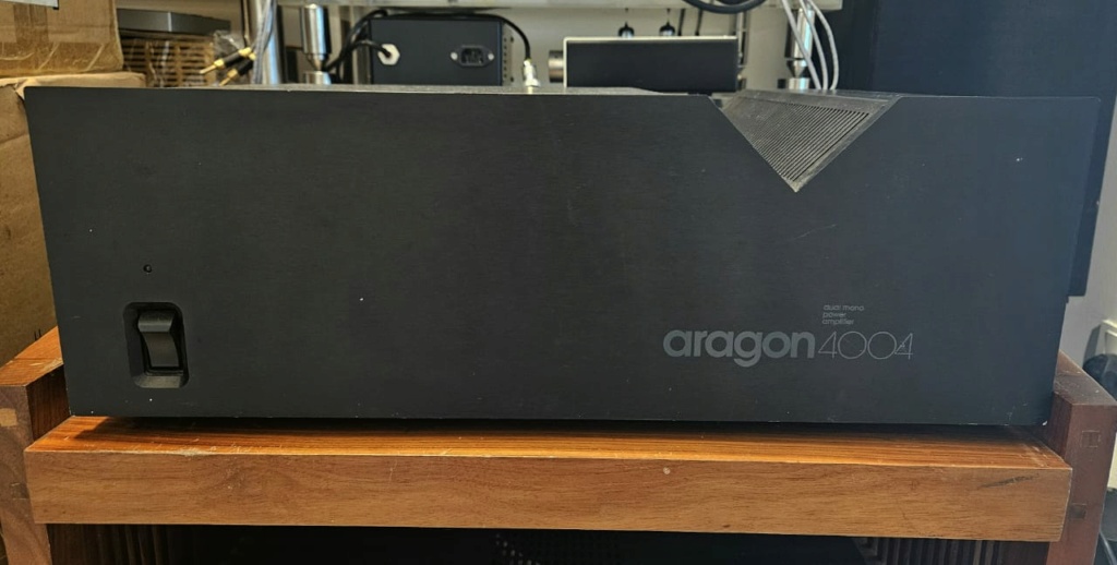 Aragon 4004 MkII - 200Watts Power Amplifier Aragon12