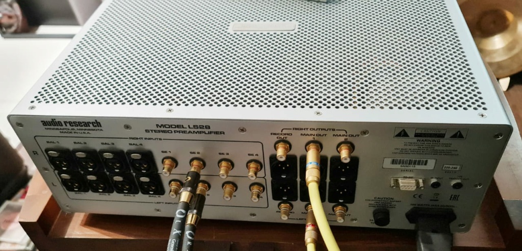 Audio Research LS28 Line-Stage Pre-Amplifier Audior35