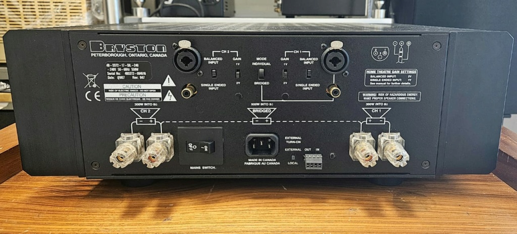 Bryston 4B SST2 Dual-Mono Power Amplifier Brysto41