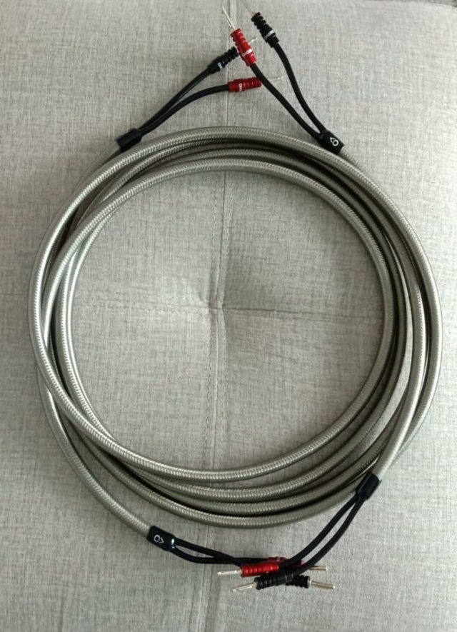 Chord Epic Speaker Cables (Made In England) - 2.5m pair C119