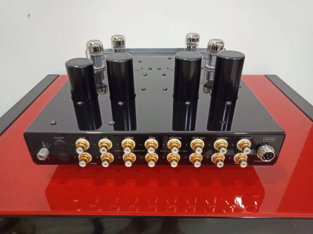 Cary Audio SLP-98L Tube Preamplifier with External Power Supply C313