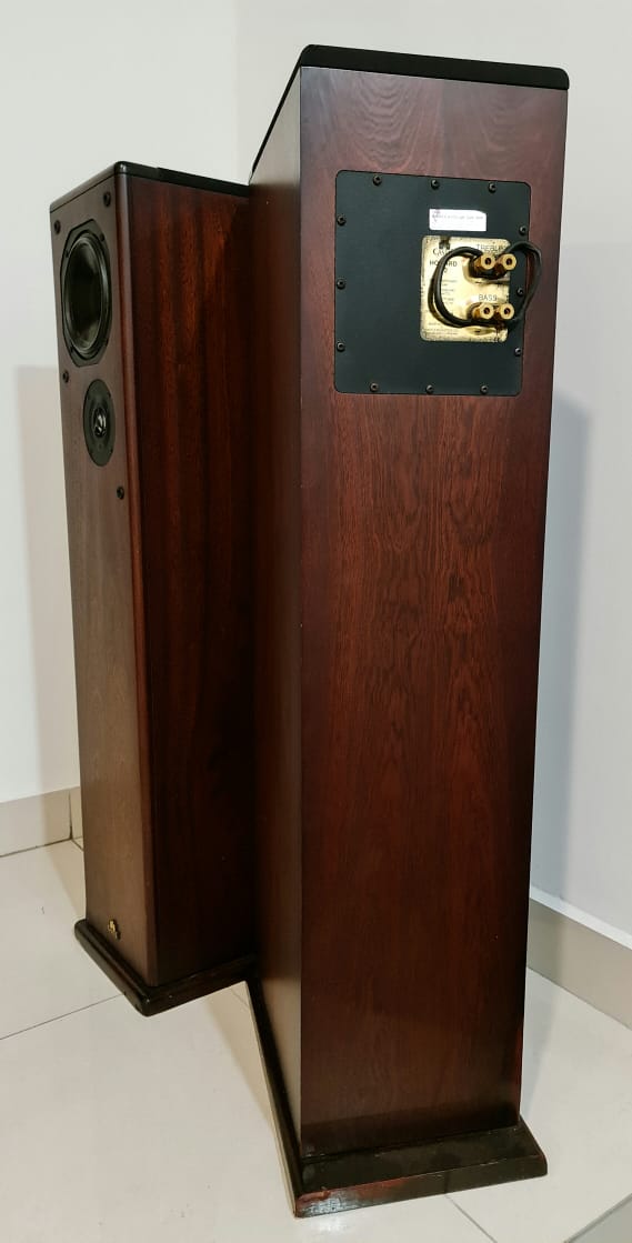 Castle Howard S2 Flagship Model Floorstand Speakers (Made In England) Castle14