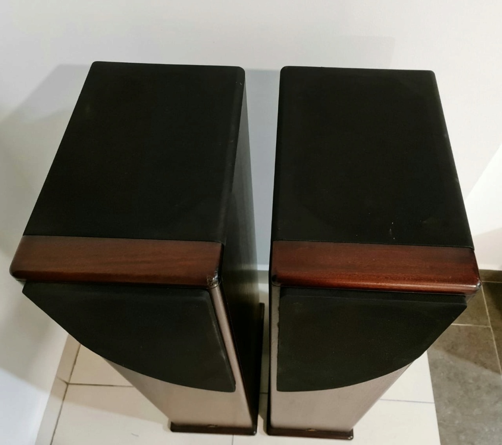 Castle Howard S2 Flagship Model Floorstand Speakers (Made In England) Castle15