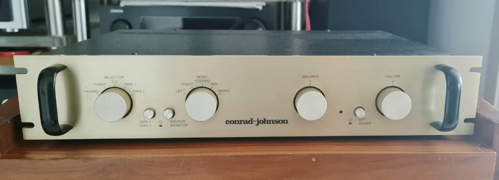 Conrad Johnson PV8 Tube Preamp Conrad34