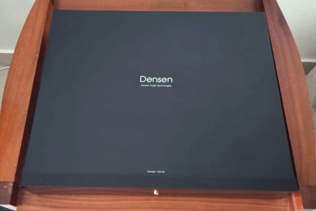 Densen DM20 & DM30 Pre-Amplifier and Dual-Mono Power Amplifier Set D611