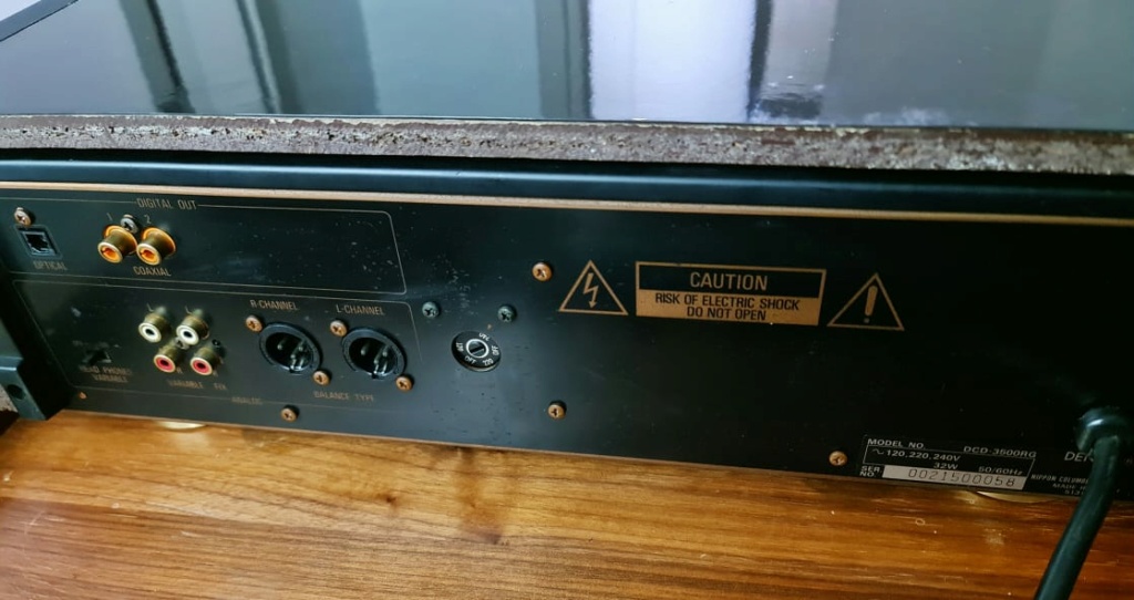 RARE: Denon DCD-3500RG PCM Audio Technology CD Player with Remote Control Denon323