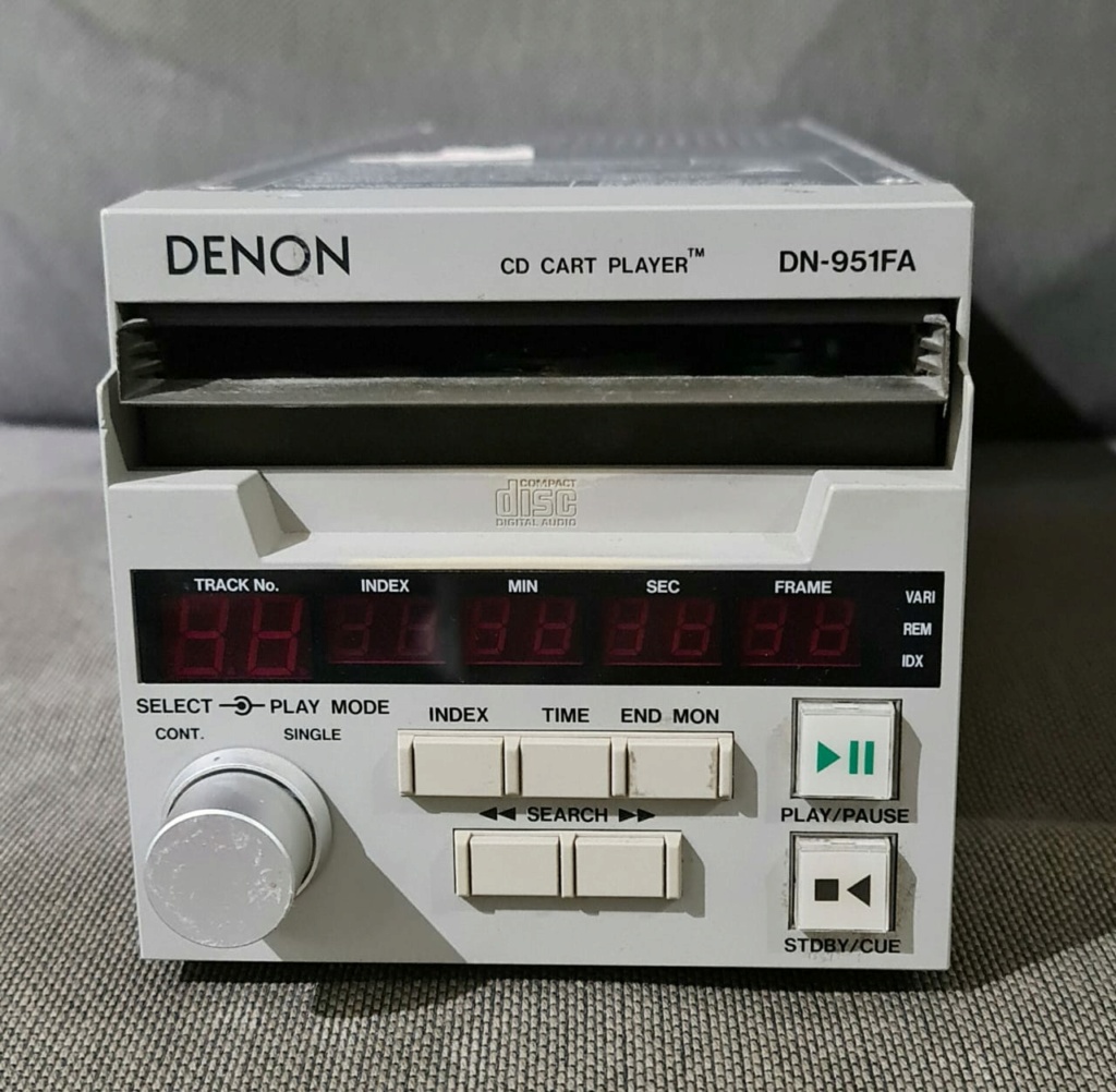 Denon DN 951FA Professional Boardcast CD Player Denon912