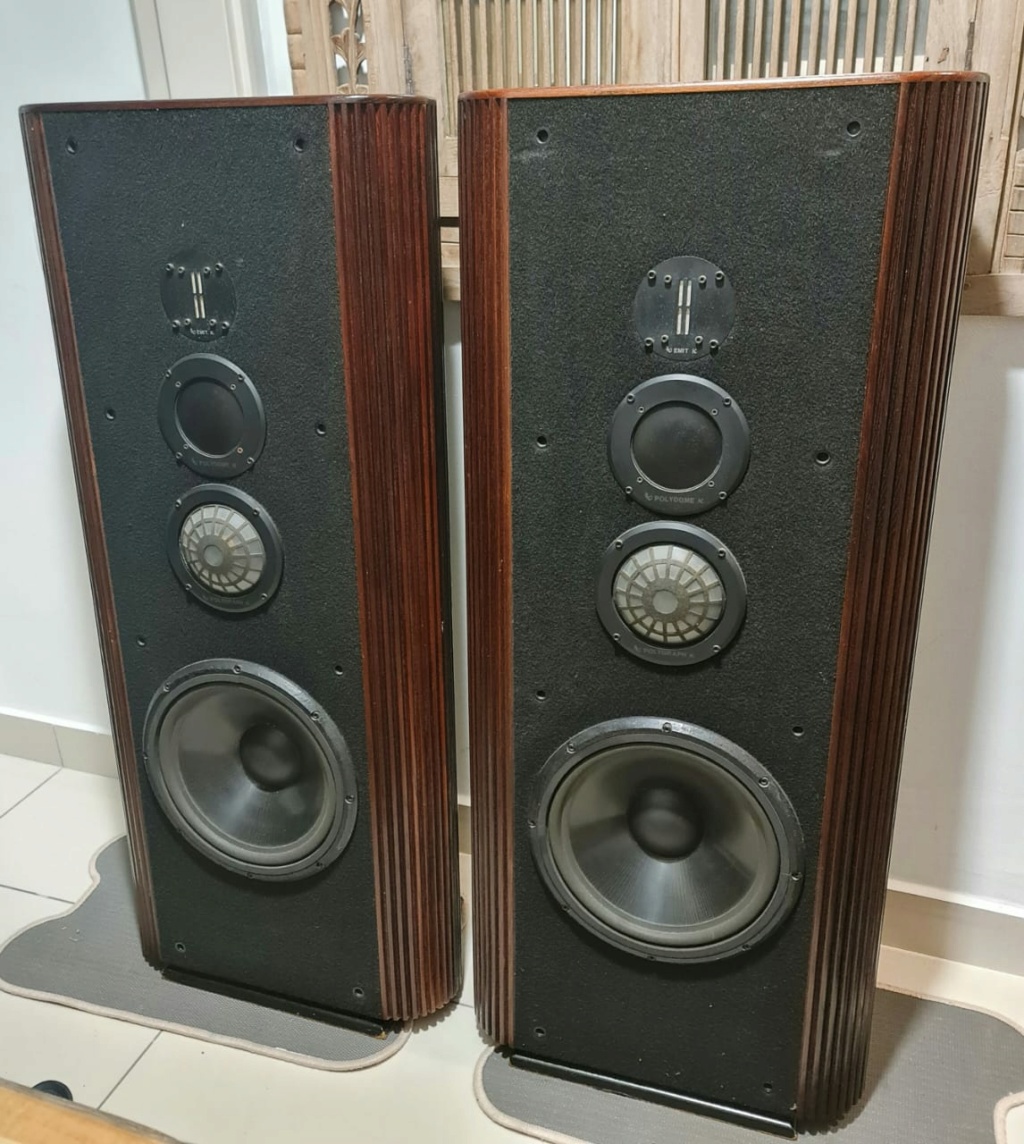 Infinity 8 Floorstand Speakers