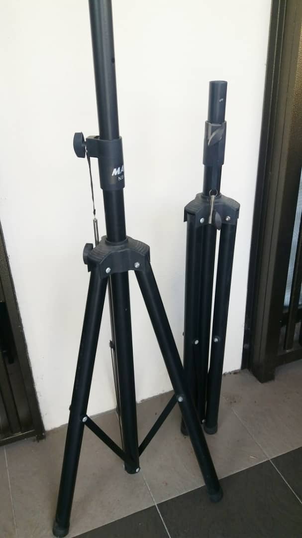 Karaoke Speaker Stand Karaok10