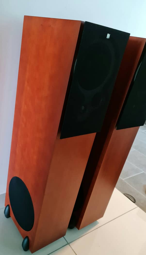 SOLD KEF Coda 90 Floor standing Speakers Kefcod17