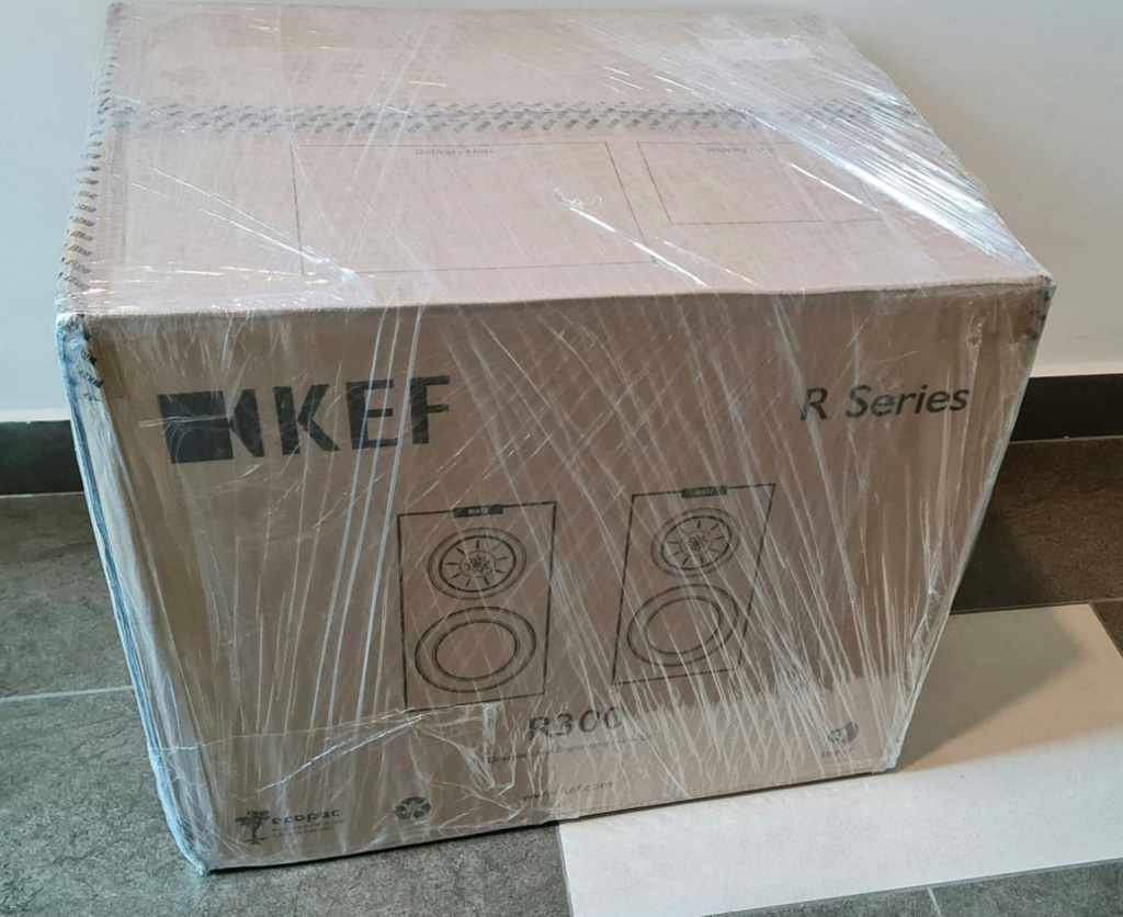 KEF R300 Audiophile Bookshelf Speaker Kefr3014