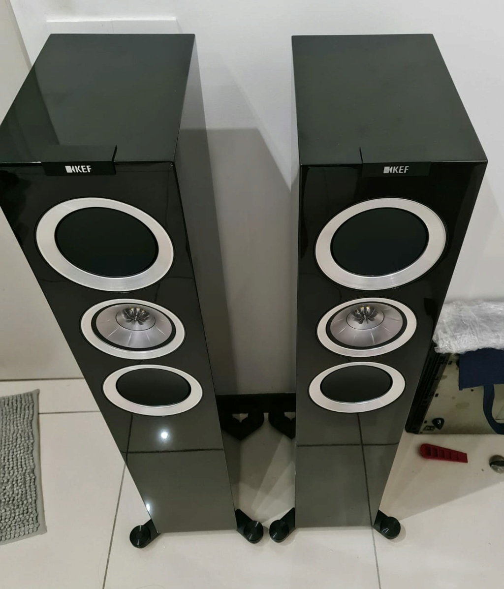 KEF R500 Floorstanding Speaker - Piano Black Kefr5012