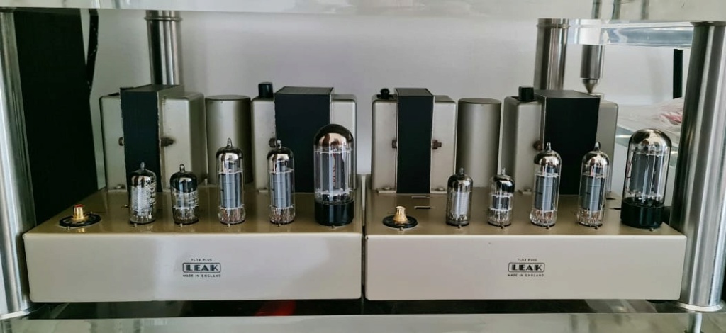 Leak TL/12+ Plus Tube Monoblocks Power Amplifier - Made In England Leak111