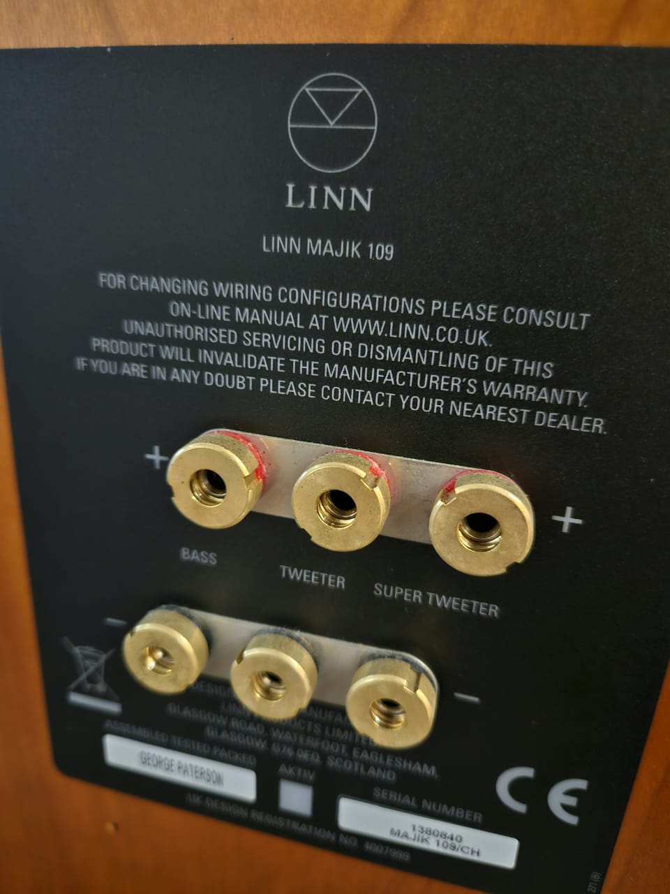 Linn Majik 109 Compact Speakers (3 way - tweeter / super tweeter / mid) Linn610