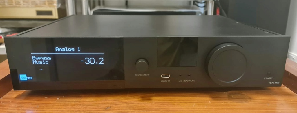 Lyngdorf TDAI-3400 Integrated Streamer Lyngdo12