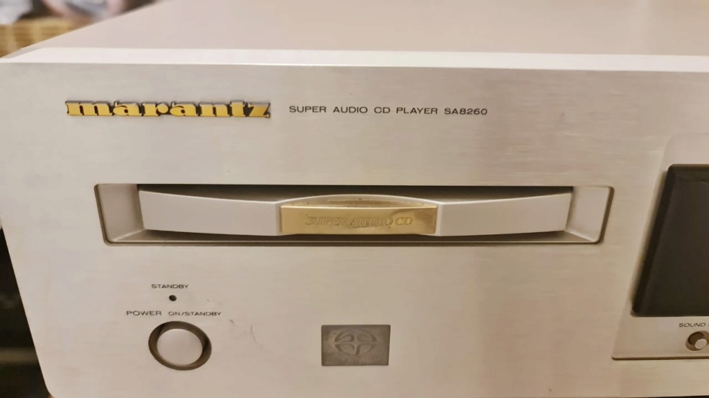 Marantz SA8260 SACD Player Marant88