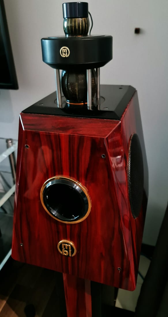 MBL 121 Radialstrahler Speakers with Original Stands - High Gloss Rosewood Finish Mbl710