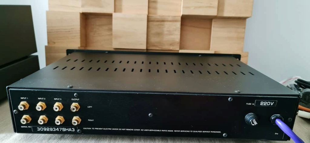 SOLD hase Linear 2000 Preamplifier Melos210