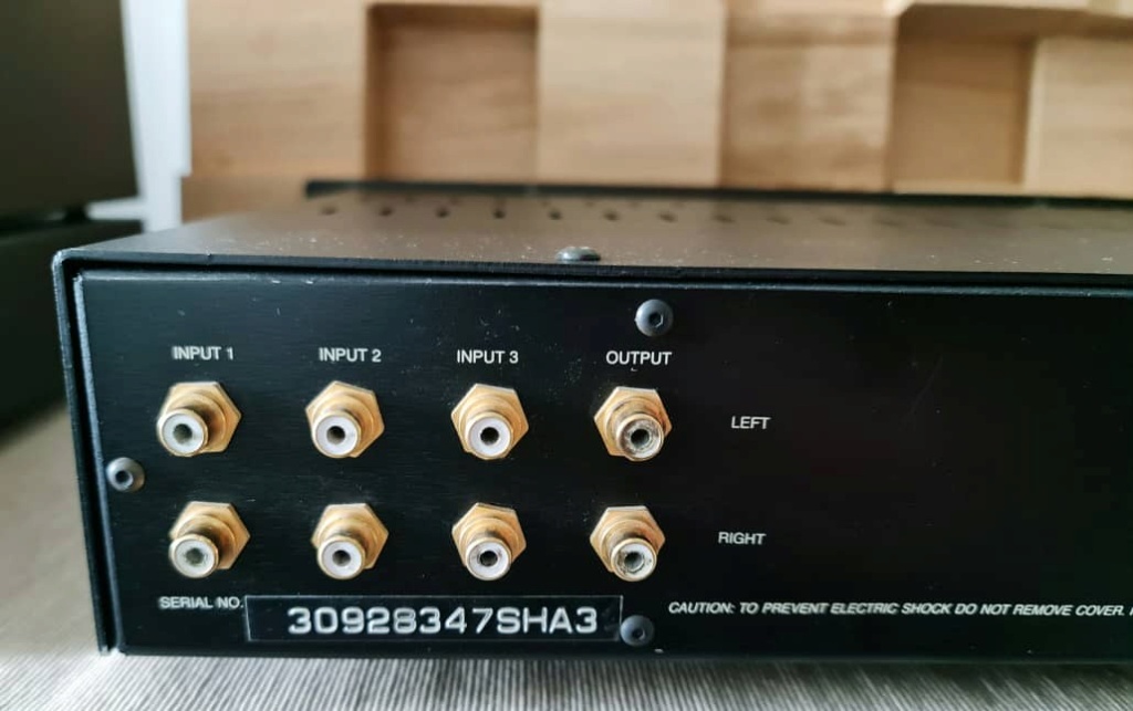 SOLD hase Linear 2000 Preamplifier Melos510