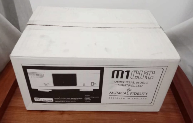 Musical Fidelity M1 CLiC Universal Music Controller / Network Player /Streamer/ Pre-Amplifier Mfclic13