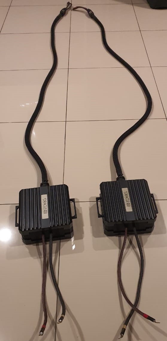 MIT Oracle V2 Speaker Cables Mitora11