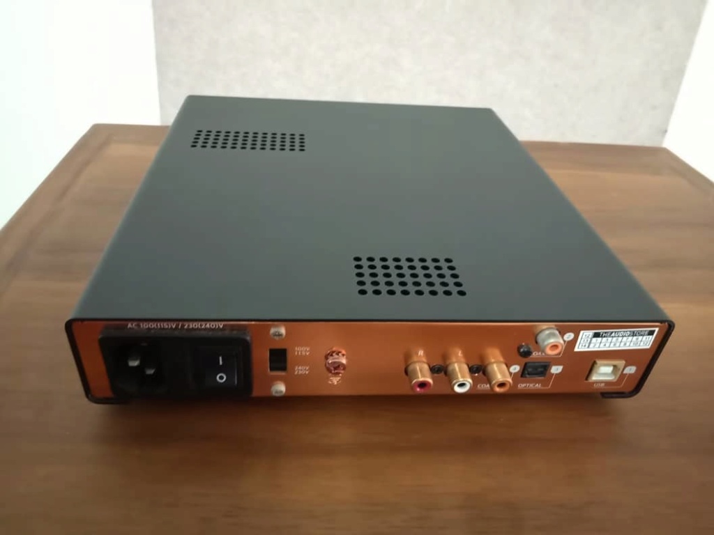 NuForce DAC-100 – purist class DAC N318