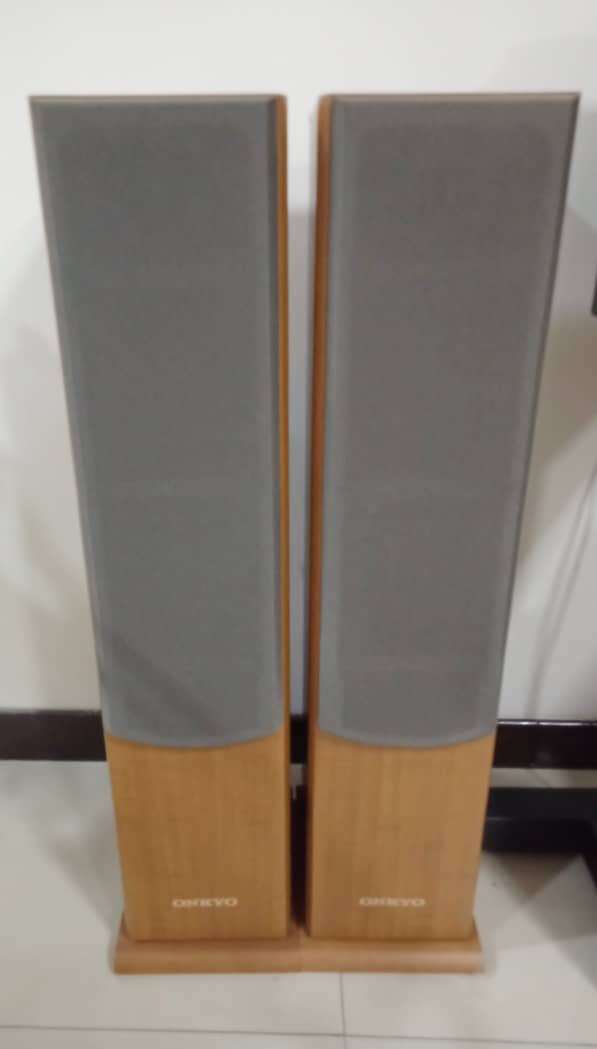  Onkyo Floorstand Speaker Model SKF 101 Onkyo110