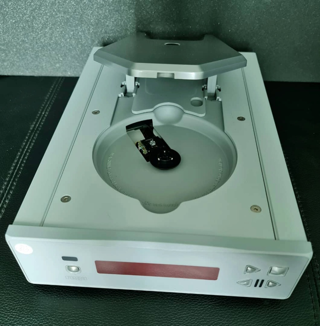 SOLD Rega Apollo R CD Player Made In England - price reduced Regaap18