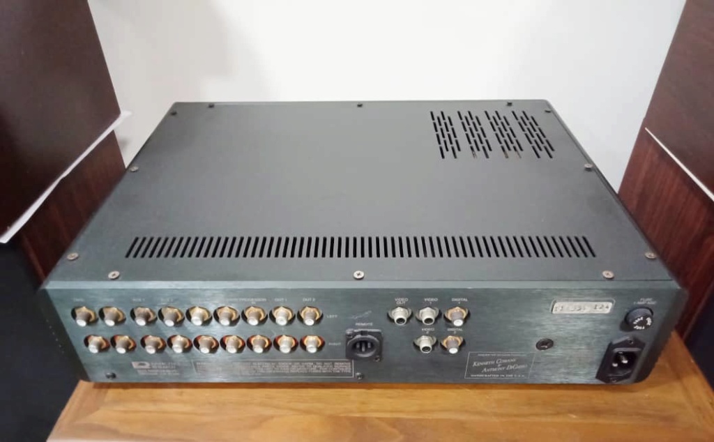 Kinergetics Research KDP-100 Platinum Series Preamplifier w/ Built in DAC S511